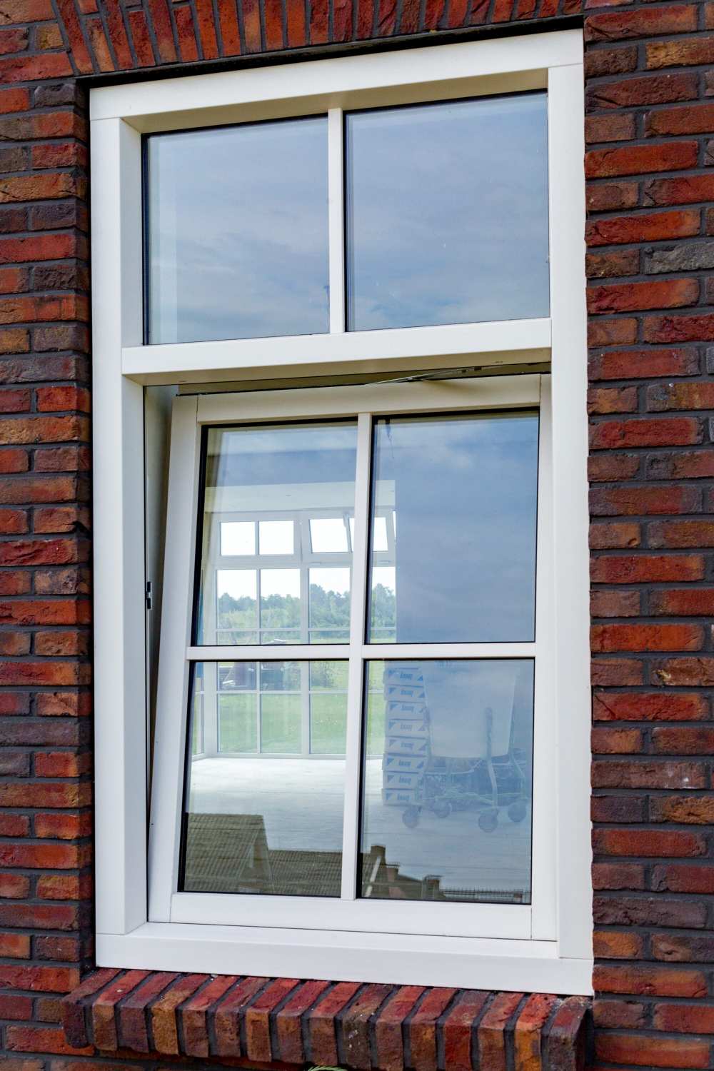 isolerend kunststof raam van Markant Kozijnen met subsidievoordeel.