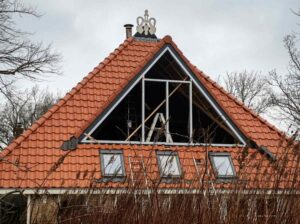 Dakkapel in aanbouw
