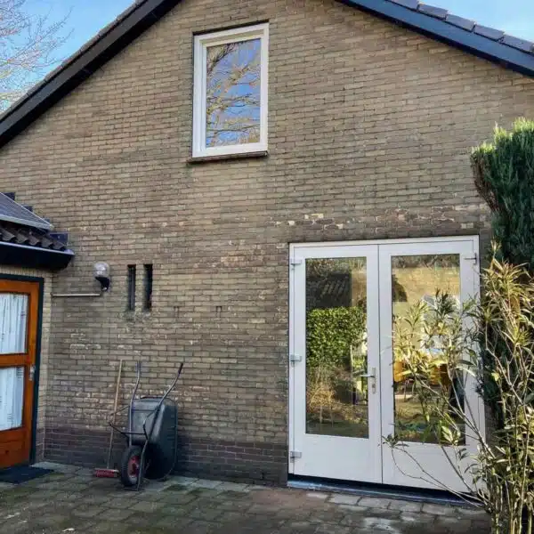 Kunststof kozijnen in Oosterwolde met openslaande deur